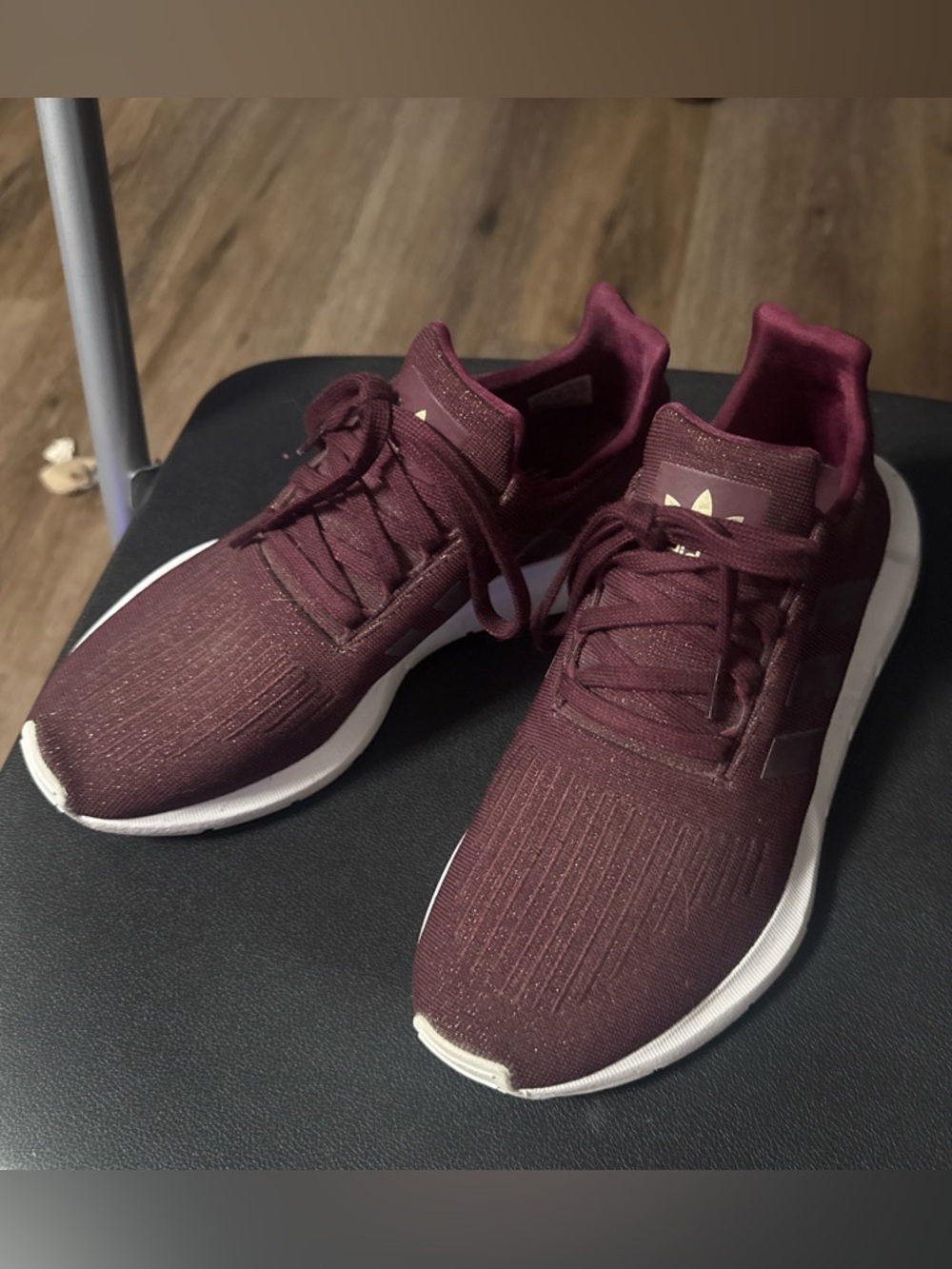 adidas Men’s Burgundy Knit Low-Top Sneakers